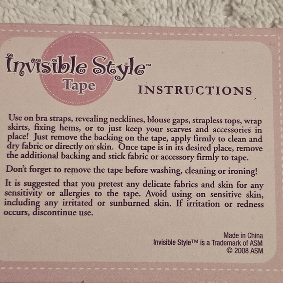 NWOT Strap Perfect Bra Strap Concealer Clips & Invisible Style Tape. - Picture 4 of 4